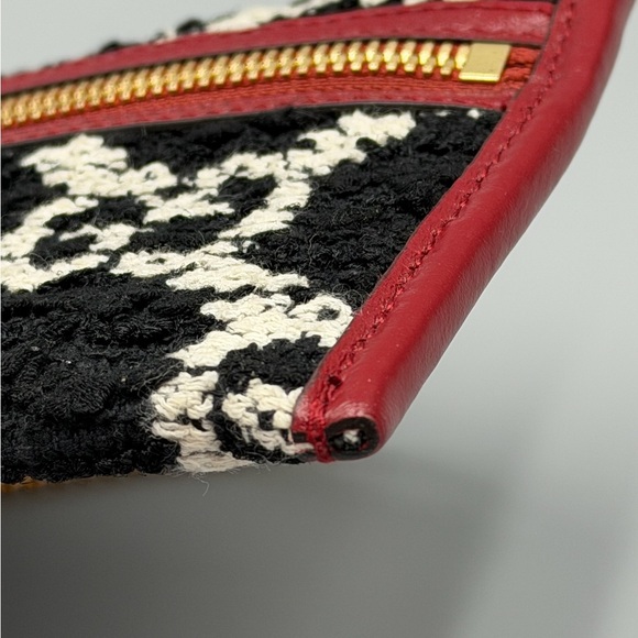 Gucci Raja Tweed Pochette with Gold Chain - Picture 6 of 12